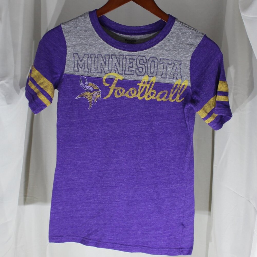Women's Reebok Minnesota Vikings Short Sleeve Tee - Size Medium